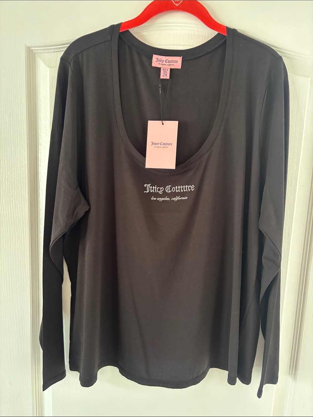 NWT Juicy Couture Black Long Sleeve Scoop Neck Tee with Logo. SIZE 2X